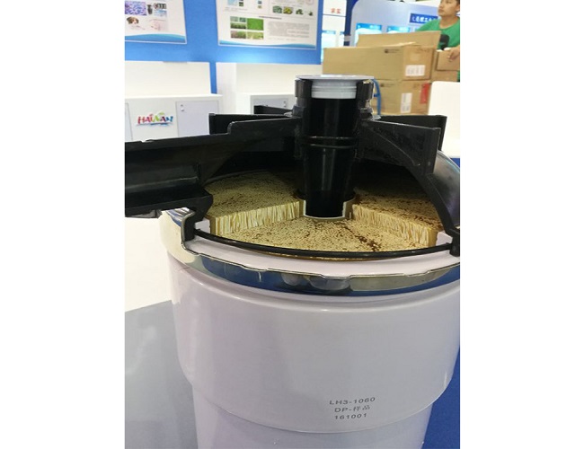 超滤膜和RO反渗透膜的区别是什么